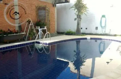 Casa Padrão de 03 dormitórios para locação anual no Jardim Virginia Enseada Guarujá