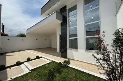 Casa nova de alto padrão a 130m da praia em itanhaém. aceita financiamento bancário!