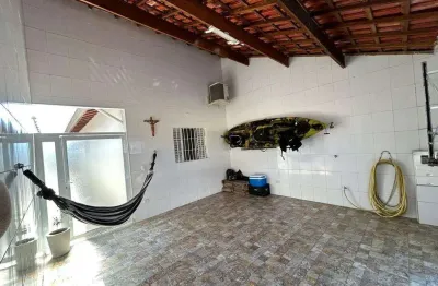 Casa à venda em mongaguá, agenor de campos, com 2 quartos, com 60.02 m²