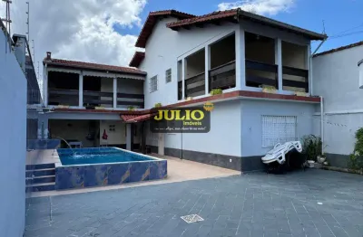 Imóvel à Venda em Itanhaém – Sobrado com Piscina, Churrasqueira e 4 Vagas