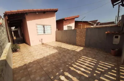 Casa com 3 quartos à venda no balneário itaguaí, mongaguá , 74 m2 por r$ 250.000