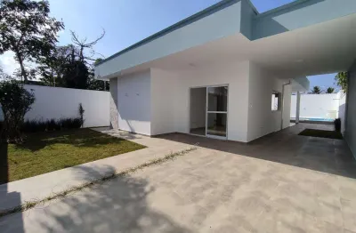 Casa de alto padrão em itanhaém a 100m da praia – com piscina e área gourmet