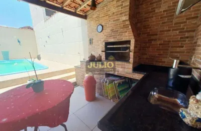 Sobrado à venda em mongaguá, balneário plataforma ii, com 3 suítes, com piscina