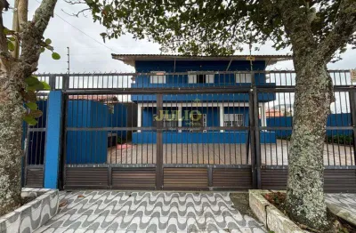 Casa frente ao mar à venda no bairro jussara em mongaguá – 6 suítes e edícula