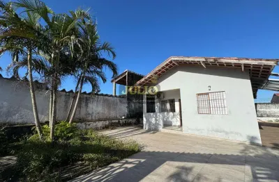 Casa à venda lado praia em itanhaém com 2 quartos - bairro santa terezinha, a 350m do mar