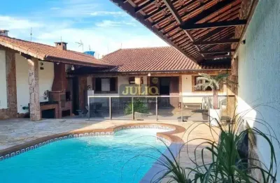 Casa à venda em mongaguá, vera cruz, com 1 quarto, com 114 m²
