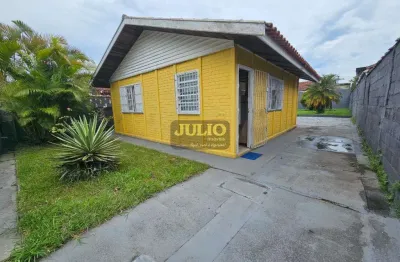 Casa à venda em Mongaguá, Flórida Mirim, com 2 quartos, com 50 m²