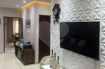 Casa térrea com 3 quartos à venda em parque guarani - sp