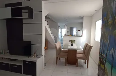 Condomínio com 2 quartos à venda em jardim das tulipas - sp