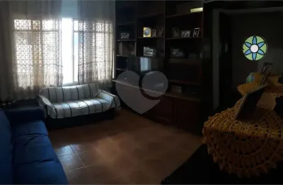 Casa com 3 quartos à venda na Benjamim Constant, Centro, Jundiaí