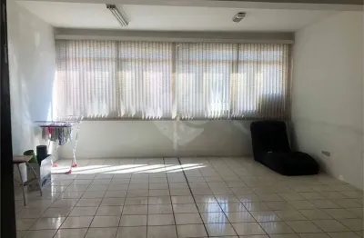 Ponto comercial para alugar na Doutor Torres Neves, Centro, Jundiaí