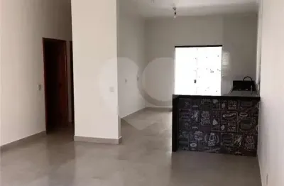 Casa com 3 quartos à venda em residencial tosi - sp