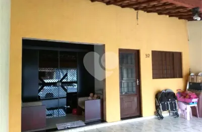 Casa com 3 quartos à venda em parque almerinda pereira chaves - sp