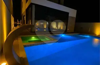 Casa em condomínio fechado com 3 quartos à venda na Vitória, Jacaré, Cabreúva