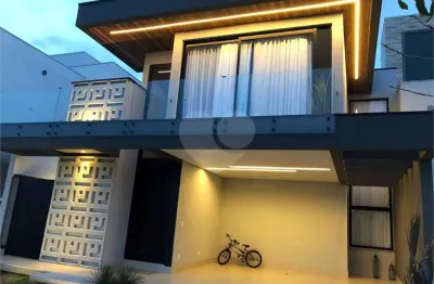Casa em condomínio fechado com 3 quartos à venda na Aristides Mariotti, Villaggio San Marco, Jundiaí