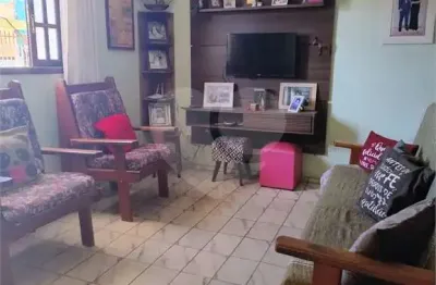 Casa térrea com 3 quartos à venda em jardim buriti - sp