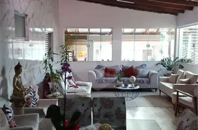 Casa térrea com 2 quartos à venda em jardim ana luiza - sp
