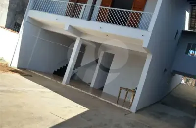 Casa com 3 quartos à venda na Dragutin Kalman, Parque Cidade Jardim, Jundiaí