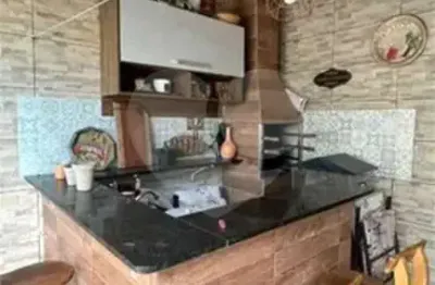Casa com 3 quartos à venda em colina maria luíza (jordanésia) - sp