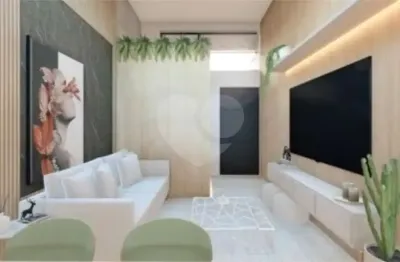 Casa com 2 quartos à venda na Fábio Viana, Vila Rei, Mogi das Cruzes
