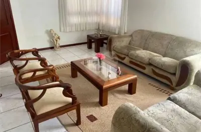 Casa com 3 quartos à venda na Humberto Chechinato, Jardim Marco Leite, Jundiaí