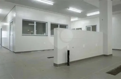 Barracão / Galpão / Depósito para alugar no Jardim Santo Afonso, Guarulhos 