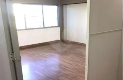 Sala comercial para alugar na Pedro Alexandrino, 73, Anhangabaú, Jundiaí