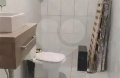 Casa com 3 quartos à venda na Laerte Gonçalves, Castelo, Santos