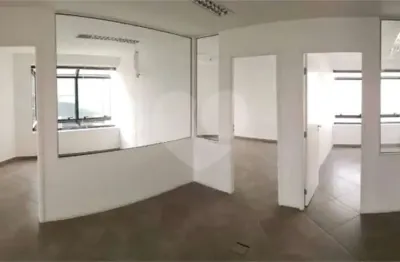 Sala comercial à venda na Avenida Francisco Matarazzo, Barra Funda, São Paulo