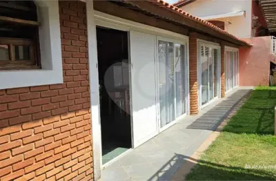 Chácara / sítio com 4 quartos à venda na Marino Da Silva, 25, Minas Inhandjara, Itupeva
