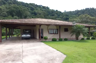 Chácara / sítio com 3 quartos à venda no Santa Clara, Jundiaí 