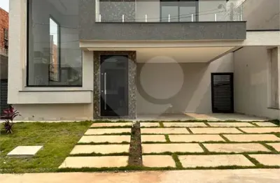 Casa com 3 quartos à venda na A, 126, São Venâncio, Itupeva