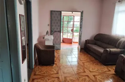 Casa com 4 quartos para alugar na Vila Progresso, Jundiaí 