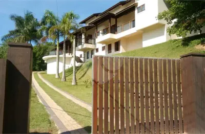 Condomínio com 5 quartos à venda em ivoturucaia - sp