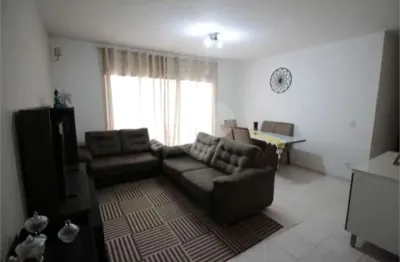 Casa com 3 quartos à venda na Professor Laerte Ramos Carvalho, Jardim Trevo, Jundiaí