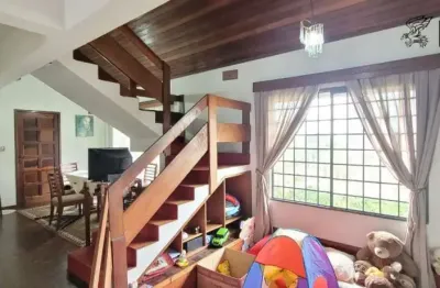 Casa com 3 quartos à venda na Rua José Dal'Negro, 214, Xaxim, Curitiba, 190 m2 por R$ 770.000