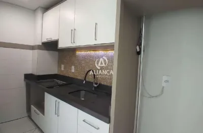 Apartamento semi mobiliado
2 dormitórios
1 sala 
1 cozinha
1 área de s