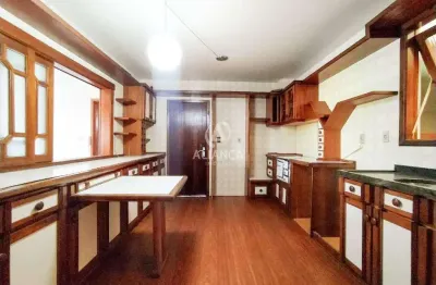 3 dorm
sala, cozinha, area de serviço
1 banheiros, dependencia e lavab