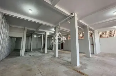 PAVILHÃO EM ÓTIMA LOCALIZAÇÃO
2 Banheiros
Luz Trifásica
Condomínio: R$