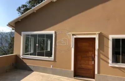 Casa com 4 quartos para alugar no Centro, Petrópolis 