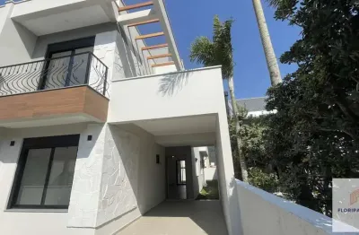 Casa Nova para Venda em Florianópolis, AÇORES, 2 dormitórios, 2 suítes, 2 banheiros, 2 vagas