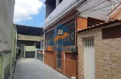 Casa com 2 quartos à venda na rua mário calderaro, 201, engenho de dentro, rio de janeiro por r$ 190.000