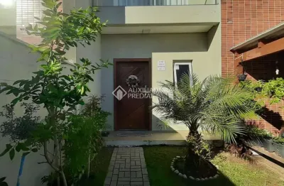 Casa com 3 quartos à venda na rua valmor della giustina, 559, ingleses do rio vermelho, florianópolis, 141 m2 por r$ 1.350.000