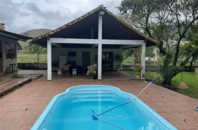 Sítio para venda em macaé, trapiche, 4 dormitórios, 1 suíte, 5 banheiros, 3 vagas