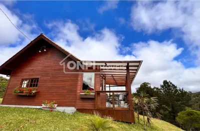 Casa para locação a menos de 3 minutos do centro de rancho queimado-sc