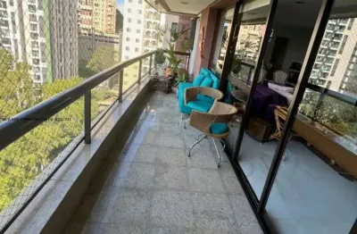 Apartamento para Venda em São Paulo, Vila Suzana, 4 dormitórios, 4 suítes, 6 banheiros, 4 vagas