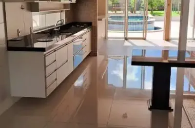 Casa em condomínio fechado à venda na Vila Hortolândia, Jundiaí 