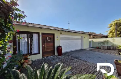 Casa com 2 dormitórios à venda, 117 m² por r$ 1.215.000,00 - bom retiro - joinville/sc