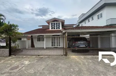 Casa com à venda, 261 m² por r$ 850.000 - costa e silva - joinville/sc