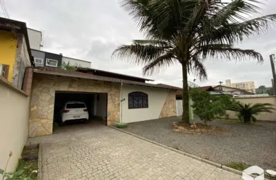 Casa com 3 dormitórios à venda, 179 m² por r$ 580.000,00 - costa e silva - joinville/sc
